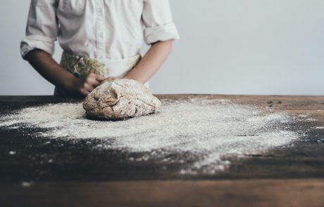 איך להכין לחם בריא? מדריך להכנת לחם מחמצת שיפון
