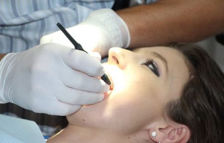 המדריך האולטימטיבי למציאת רופא השיניים המתאים באמצעות אינדקס רופאי שיניים